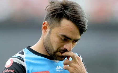 தனது சம்பளத்தை நிலநடுக்கதினால் பாதிக்கப்பட்ட மக்களுக்காக வழங்கிய ரஷித் கான்! 