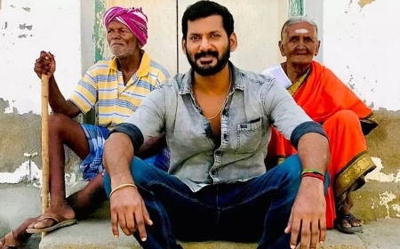 விஷாலுக்கு யோகிபாபு அளித்த பரிசு - வைரலாகும் புகைப்படம்