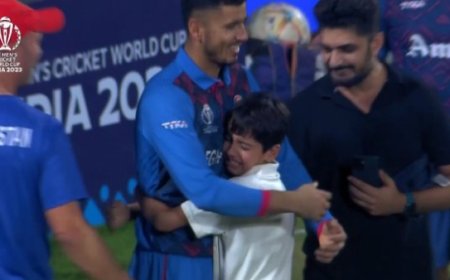 வீரரை கட்டிப் பிடித்து அழுத ஆப்கானிஸ்தான் சிறுவன்.. வெற்றியால் நெகிழ்ச்சி