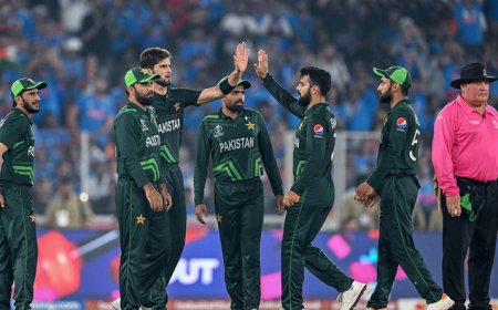 பாகிஸ்தான் வீரர்கள் உட்பட 4 பேருக்கு வைரஸ் தொற்று.. மொத்த அணிக்கும் பயிற்சி ரத்து