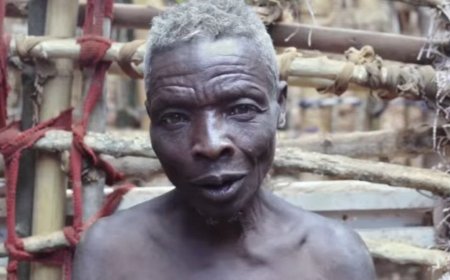 பெண்களை பார்த்தாலே பயப்படும் நபர்.. 55 ஆண்டுகளாக வீட்டுக்குள் முடக்கம்!