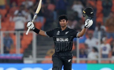 உலகக்கோப்பை வரலாற்றில் செம ரெக்கார்ட்.. சச்சின் சாதனையை சமன் செய்த ரச்சின்!