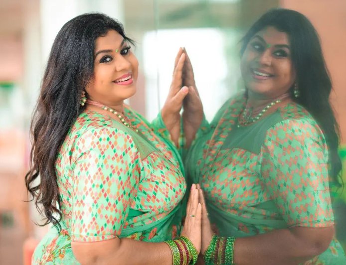 பிக் பாஸ் கிளுகிளுப்பு.. இதுவரை உள்ளே சென்ற 6 கவர்ச்சி நடிகைகள்
