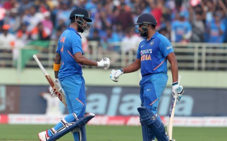 சிக்சர் மழை.... கிறிஸ் கெய்ல் சாதனைக்கு ஆப்பு.. டி வில்லியர்ஸ் சாதனை சமன்.. ரோகித்னா சும்மாவா!