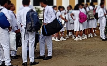 பாடசாலைகளுக்கும் விடுமுறை வழங்குவது தொடர்பில் கல்வி அமைச்சு எடுத்துள்ள தீர்மானம்!