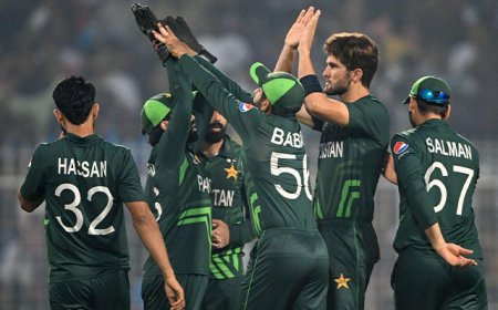 அரையிறுதிக்கு கூட போகாத பாகிஸ்தானுக்கு வாரி வழங்கிய ஐசிசி... பரிசுத் தொகை எவ்வளவு தெரியுமா?