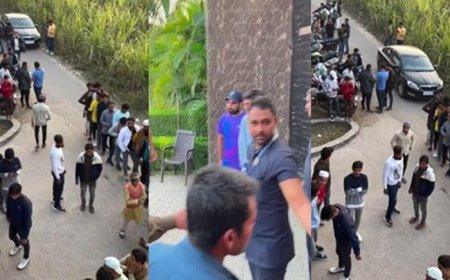 குக்கிராமத்தில் பிறந்த வீரரின் வீட்டின் முன் குவிந்த நூற்றுக்கணக்கான ரசிகர்கள்.. மிரள வைத்த இந்திய வீரர்