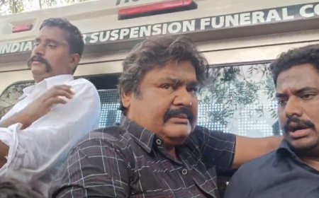 கேப்டன் விஜயகாந்தின் உடலை விட்டு நகராத ஒரே நடிகர்.. கலங்க வைக்கும் புகைப்படம்.!