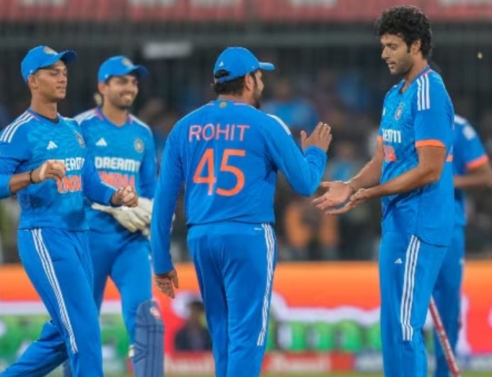 திடீரென்று வீட்டுக்கு சென்ற கோலி... 3ஆவது டி20யில் விளையாடுவாரா? விவரம் இதோ!