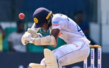 வரலாற்றில் முதல்முறை.. 12 பேட்டர்களுடன் ஆடிய இலங்கை அணி... அதிர்ச்சியிலும் அதிர்ச்சி!