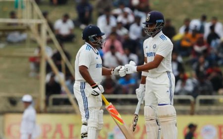 சொந்த காசுல சூனியம் வச்சுக்கிட்ட இந்திய அணி...  ஏன் இந்த மாதிரி பண்ணிங்க? 