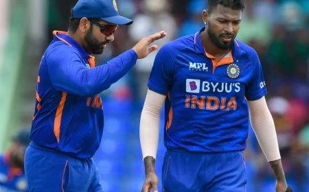 ஹர்திக் எடுத்த முடிவுக்கு ரோஹித் கடும் அதிருப்தி... மீட்டிங்கில் நடந்தது இதுதான்!