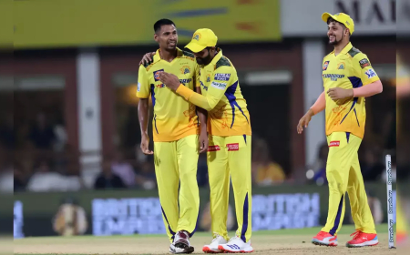 சிஎஸ்கே அணியில் இருந்து முக்கிய வீரர் விலகல்... ஏற்பட்டுள்ள சிக்கல்... அந்த போட்டி வரைக்கும் இருப்பாரா?