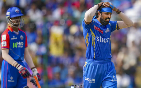 வெளியேறும் மும்பை இந்தியன்ஸ் அணி... உலக கோப்பையில் விளையாட 4 வீரர்களுக்கு ஓய்வு கொடுக்குமா?  