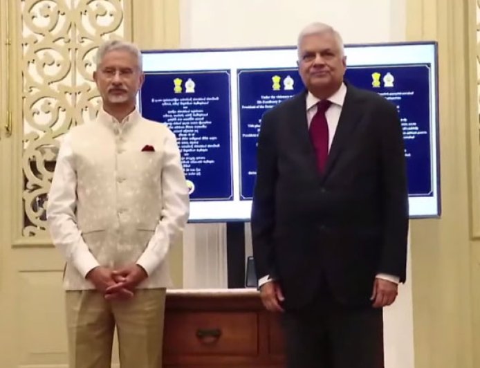 மோடியின் விசேட செய்தியுடன் ஜனாதிபதி ரணிலை சந்தித்தார் ஜெய்சங்கர்