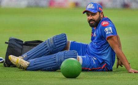 பிசிசிஐ வைத்த ட்விஸ்ட் - கடுப்பில் ஐபிஎல் அணிகள்.. ரோஹித் சர்மாவுக்கு வைக்கப்பட்ட ஆப்பு!