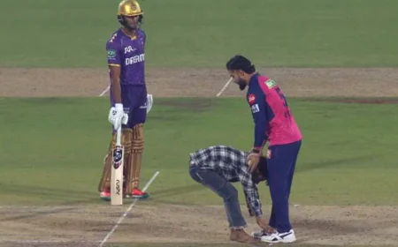 ரியான் பராக்கின் காலில் விழுந்து வணங்கிய ரசிகர்! மைதானத்தில் அத்துமீறியதால் பரபரப்பு!