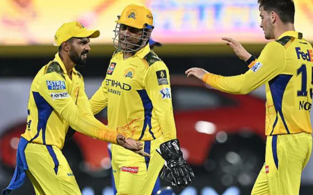 பிரகாசிக்க தவறிய மூன்று வீரர்கள்... அணிக்கு வரும் 17 வயது வீரர்..  இக்கட்டான நிலையில் சிஎஸ்கே!