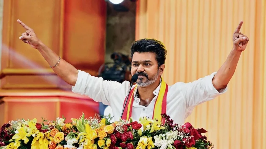 விஜயின் கடைசி படமான ஜனநாயகன் படத்தின் ஓடிடி உரிமம் இவ்வளவு கம்மியா.!