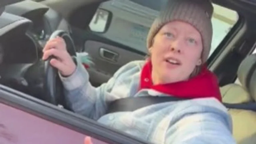 அமெரிக்காவில் துப்பாக்கிச் சூடு: அதிகாரி எடுத்த வீடியோவில் பதிவான உயிரிழந்த பெண்ணின் இறுதி நொடிகள்