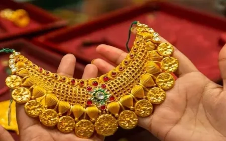 தங்க விலையில் வீழ்ச்சி – வாங்க திட்டமிட்டோருக்கு வெளியான மகிழ்ச்சித் தகவல்