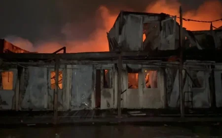 மருத்துவமனை தாக்குதலில் நூற்றுக்கணக்கானோர் கொல்லப்பட்டதாக பாகிஸ்தான் மீது ஆப்கானிஸ்தான் குற்றச்சாட்டு