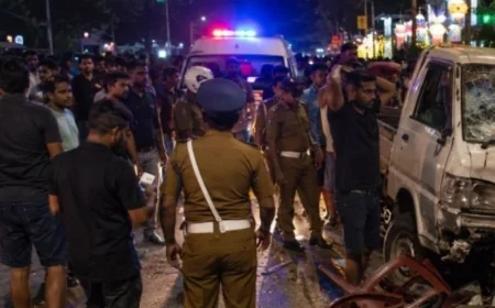 மீகொடையில் கோர விபத்து: தன்சல் வரிசையில் நின்றவர்கள் மீது கெப் மோதி 6 பேர் உயிரிழப்பு
