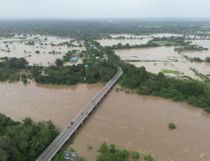 இலங்கையில் சீரற்ற வானிலையால் 6 பேர் உயிரிழப்பு- ஒருவரை காணவில்லை!