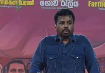'மகன் லஞ்சம் வாங்கும்போது அது தவறு என்று தந்தை கண்டித்திருந்தால் இன்று கண்ணீர் வடிக்க வேண்டிய நிலை ஏற்பட்டிருக்காது'
