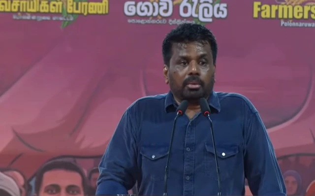 'மகன் லஞ்சம் வாங்கும்போது அது தவறு என்று தந்தை கண்டித்திருந்தால் இன்று கண்ணீர் வடிக்க வேண்டிய நிலை ஏற்பட்டிருக்காது'