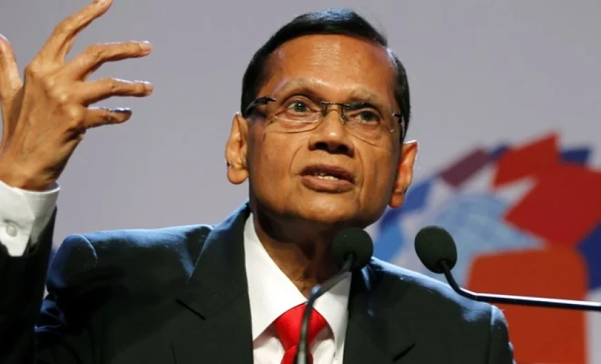 முன்னாள் அமைச்சர் ஜீ.எல். பீரிஸ் மூன்று மணி நேர வாக்குமூலம்: ஊழல் ஒழிப்பு ஆணைக்குழுவில் இருந்து வெளியேறினார்